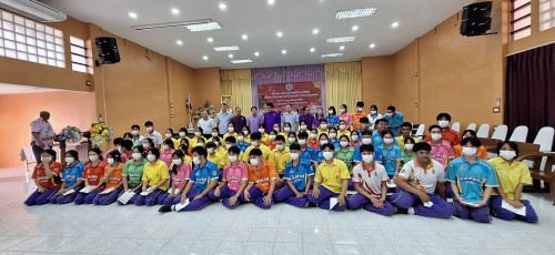 เทศบาลนครแม่สอด ร่วมพิธีเปิดโครงการของขวัญปีใหม่ 2568 เพื่อคนไทยสุขภาพดีถ้วนหน้า