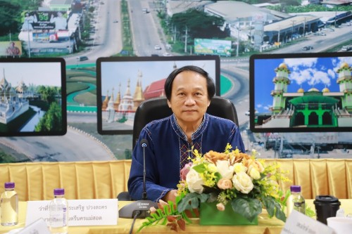 เทศบาลนครแม่สอด เข้าร่วมการประชุมพัฒนาประเด็นขับเคลื่อนสุขภาวะเขตเมืองเทศบาลนครแม่สอด