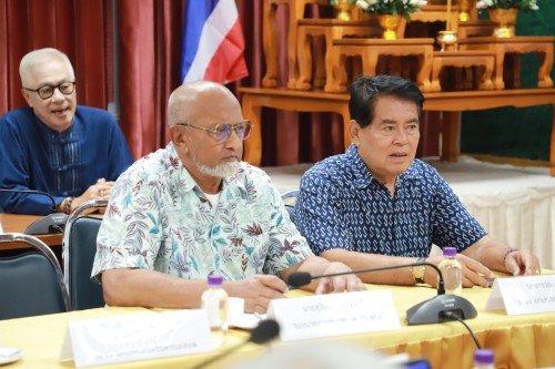 เทศบาลนครแม่สอด เข้าร่วมการประชุมพัฒนาประเด็นขับเคลื่อนสุขภาวะเขตเมืองเทศบาลนครแม่สอด