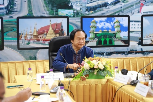 เทศบาลนครแม่สอด เข้าร่วมการประชุมพัฒนาประเด็นขับเคลื่อนสุขภาวะเขตเมืองเทศบาลนครแม่สอด