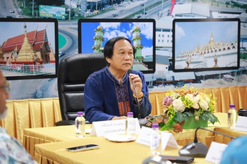 เทศบาลนครแม่สอด เข้าร่วมการประชุมพัฒนาประเด็นขับเคลื่อนสุขภาวะเขตเมืองเทศบาลนครแม่สอด