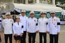 เทศบาลนครแม่สอด เข้าร่วมพิธีถวายดอกไม้จันทน์ ในพระราชพิธีถวายพระเพลิงพระบรมศพ พระบาทสมเด็จพระปรมินทรมหาภูมิพลอดุลยเดช บรมนาถบพิตร