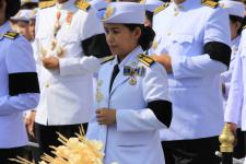 เทศบาลนครแม่สอด เข้าร่วมพิธีถวายดอกไม้จันทน์ ในพระราชพิธีถวายพระเพลิงพระบรมศพ พระบาทสมเด็จพระปรมินทรมหาภูมิพลอดุลยเดช บรมนาถบพิตร