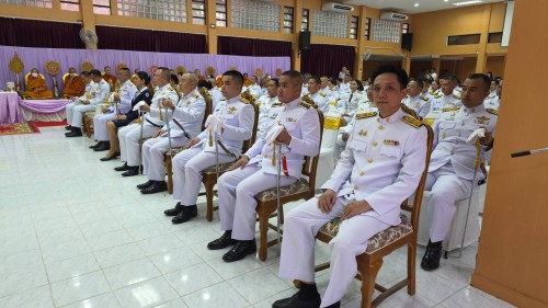 เทศบาลนครแม่สอด เข้าร่วมพิธีเจริญพระพุทธมนต์และพิธีทำบุญตักบาตรถวายพระราชกุศล เนื่องในโอกาสวันเฉลิมพระชนมพรรษา สมเด็จพระนางเจ้าฯ พระบรมราชินี 3 มิถุนายน 2568