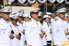 เทศบาลนครแม่สอด เข้าร่วมพิธีถวายดอกไม้จันทน์ ในพระราชพิธีถวายพระเพลิงพระบรมศพ พระบาทสมเด็จพระปรมินทรมหาภูมิพลอดุลยเดช บรมนาถบพิตร