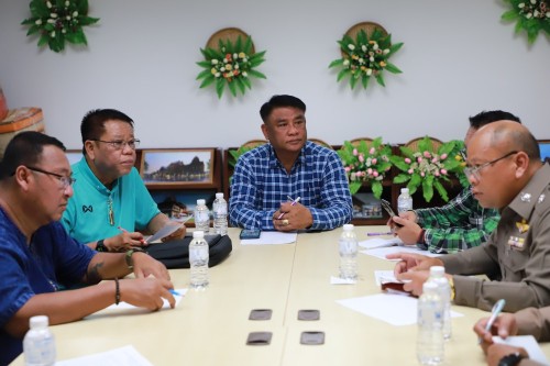 ทน.แม่สอด ร่วมกับสถานีตำรวจภูธรแม่สอด จังหวัดตาก ประชุมหารือการแก้ไขปัญหาการใช้รถจักรยานไฟฟ้า ในเขตพื้นที่เทศบาลนครแม่สอด
