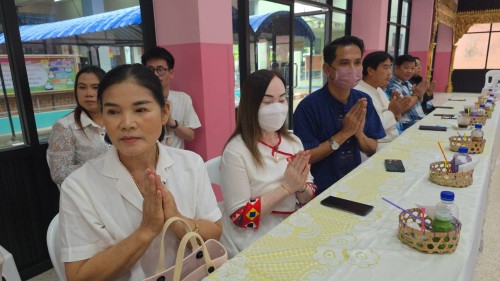 ทน.แม่สอด เข้าร่วมการจัดกิจกรรมหล่อเทียนจำนำพรรษา โรงเรียนเทศบาลวัดดอนแก้ว ประจำปีการศึกษา 2568