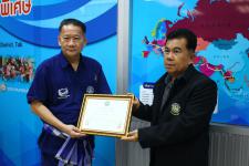 เทศบาลนครแม่สอดจัดการประชุมคณะผู้บริหารและหัวหน้าส่วนราชการเทศบาลนครแม่สอด ครั้งที่ 21/2560