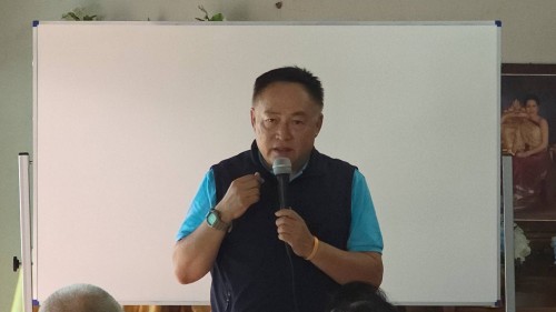 เทศบาลนครแม่สอด เข้าร่วมการประชุมผู้สูงอายุ ชุมชนวัดหลวง ประจำเดือน มิถุนายน 2568
