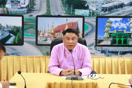 เทศบาลนครแม่สอด ประชุมมอบนโยบายแนวทางการทำงานให้แก่ กองช่างสุขาภิบาล