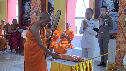 เทศบาลนครแม่สอด ร่วมพิธีพระราชทานน้ำหลวงสรงศพ พระครูอนุกูลวรการ  (สมศักดิ์ ผาสุขกาโม ป.ธ.4) อดีตเจ้าคณะอำเภออุ้มผาง อดีตเจ้าอาวาสวัดดอนแก้ว