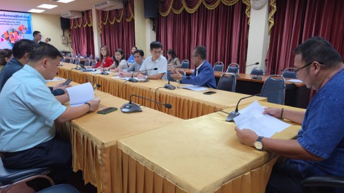 ทน.แม่สอด เข้าร่วมการประชุมคณะกรรมการกลั่นกรองผู้ยื่นคำร้องต่อคณะกรรมการช่วยเหลือประชาชนขององค์กรปกครองส่วนท้องถิ่น เทศบาลนครแม่สอด