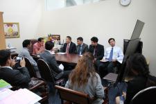 นายกนครแม่สอดนำเสนอแผนแม่บทการจัดตั้งเขตเศรษฐกิจพิเศษแม่สอดต่อผู้ช่วยรัฐมนตรีประจำกระทรวงมหาดไทย 