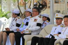 เทศบาลนครแม่สอด เข้าร่วมพิธีถวายดอกไม้จันทน์ ในพระราชพิธีถวายพระเพลิงพระบรมศพ พระบาทสมเด็จพระปรมินทรมหาภูมิพลอดุลยเดช บรมนาถบพิตร