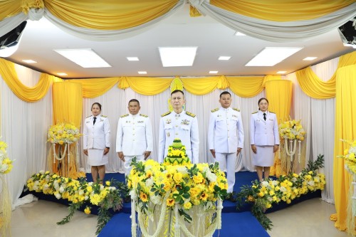 ทน.แม่สอด จัดให้มีการบันทึกเทปถวายพระพรชัยมงคลเนื่องในโอกาส มหามงคลที่พระบาทสมเด็จพระเจ้าอยู่หัวทรงเจริญพระชนมพรรษา 73 พรรษา