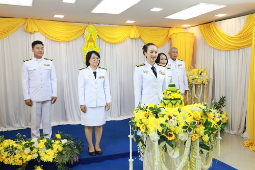 ทน.แม่สอด จัดให้มีการบันทึกเทปถวายพระพรชัยมงคลเนื่องในโอกาส มหามงคลที่พระบาทสมเด็จพระเจ้าอยู่หัวทรงเจริญพระชนมพรรษา 73 พรรษา