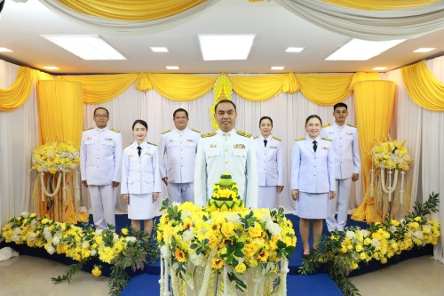 ทน.แม่สอด จัดให้มีการบันทึกเทปถวายพระพรชัยมงคลเนื่องในโอกาส มหามงคลที่พระบาทสมเด็จพระเจ้าอยู่หัวทรงเจริญพระชนมพรรษา 73 พรรษา