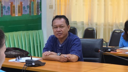เทศบาลนครแม่สอด ประชุมหารือกรณีการปรับเพิ่มค่าจ้างบริหารจัดการและกำจัดขยะมูลฝอยของเทศบาลนครแม่สอด