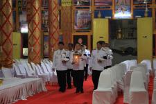 เทศบาลนครแม่สอด เข้าร่วมพิธีถวายดอกไม้จันทน์ ในพระราชพิธีถวายพระเพลิงพระบรมศพ พระบาทสมเด็จพระปรมินทรมหาภูมิพลอดุลยเดช บรมนาถบพิตร