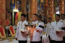 เทศบาลนครแม่สอด เข้าร่วมพิธีถวายดอกไม้จันทน์ ในพระราชพิธีถวายพระเพลิงพระบรมศพ พระบาทสมเด็จพระปรมินทรมหาภูมิพลอดุลยเดช บรมนาถบพิตร