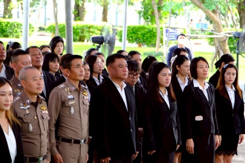 เทศบาลนครแม่สอด เข้าร่วมพิธีวางพวงมาลา เนื่องในวันรพี ประจำปี 2568