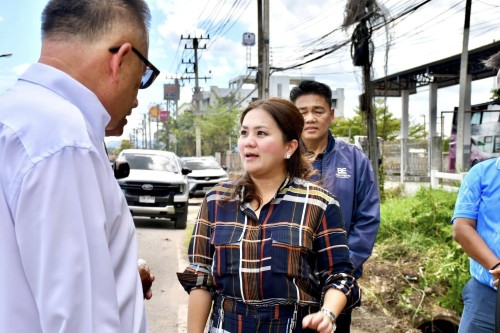ทน.แม่สอด ลงพื้นที่ติดตามความคืบหน้างานขุดลอกคลองสาธารณะ เพื่อแก้ไขปัญหาน้ำท่วมขังในเขตเทศบาลนครแม่สอด ร่วมกับองค์การบริหารส่วนจังหวัดตาก 