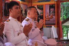 เทศบาลนครแม่สอด เข้าร่วมพิธีถวายดอกไม้จันทน์ ในพระราชพิธีถวายพระเพลิงพระบรมศพ พระบาทสมเด็จพระปรมินทรมหาภูมิพลอดุลยเดช บรมนาถบพิตร