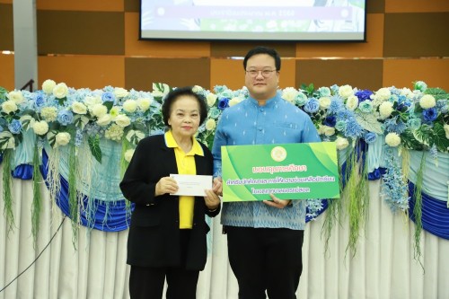 ทน.แม่สอด จัดโครงการทุนการศึกษาสำหรับนักศึกษาและการให้ความช่วยเหลือนักเรียนในเขตเทศบาลนครแม่สอด