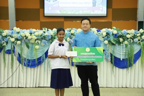 ทน.แม่สอด จัดโครงการทุนการศึกษาสำหรับนักศึกษาและการให้ความช่วยเหลือนักเรียนในเขตเทศบาลนครแม่สอด
