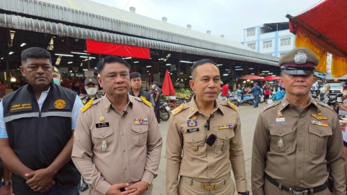 ทน.แม่สอด บูรณาการร่วมกับ ฝ่ายปกครองอำเภอแม่สอด ตรวจคนเข้าเมืองตาก สถานีตำรวจภูธรแม่สอด สำนักงานจัดหางานแม่สอด ลงพื้นที่จัดระเบียบตลาดสดพาเจริญ