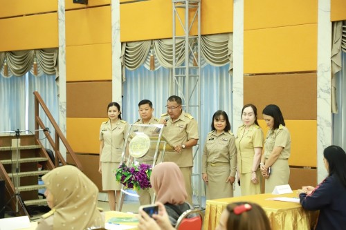 ทน.แม่สอด จัดโครงการอบรมเชิงปฏิบัติการศักยภาพบุคลากรเพื่อส่งเสริมพัฒนาการเด็ก