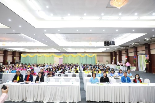 ทน.แม่สอด จัดโครงการอบรมเชิงการพนักงานครูและบุคลากรทางการศึกษา