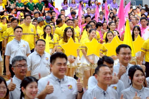 เทศบาลนครแม่สอด เข้าร่วมพิธีเปิดกิจกรรมการแข่งขันกีฬา “เมืองตากสัมพันธ์ 2568” ภายใต้แนวคิด “Tak Together”