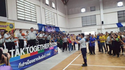 เทศบาลนครแม่สอด เข้าร่วมพิธีเปิดกิจกรรมการแข่งขันกีฬา “เมืองตากสัมพันธ์ 2568” ภายใต้แนวคิด “Tak Together”