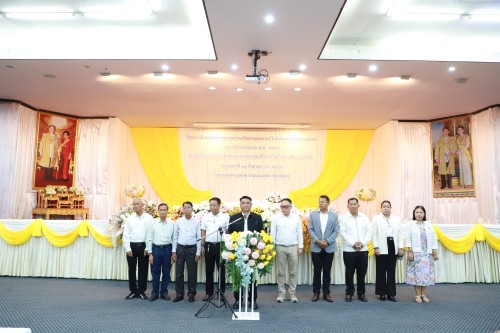 ทน.แม่สอด จัดโครงการฝึกอบรมส่งเสริมคุณธรรมจริยธรรมบุคลากรในสังกัดเทศบาลนครแม่สอด