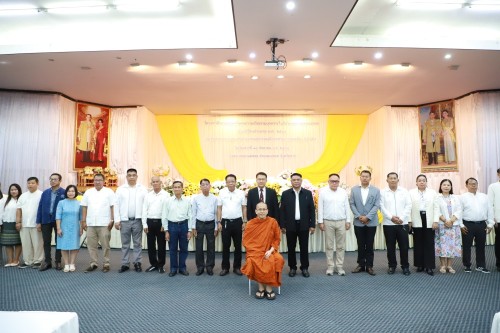 ทน.แม่สอด จัดโครงการฝึกอบรมส่งเสริมคุณธรรมจริยธรรมบุคลากรในสังกัดเทศบาลนครแม่สอด