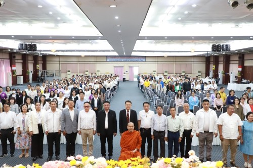 ทน.แม่สอด จัดโครงการฝึกอบรมส่งเสริมคุณธรรมจริยธรรมบุคลากรในสังกัดเทศบาลนครแม่สอด