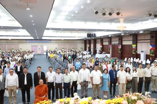 ทน.แม่สอด จัดโครงการฝึกอบรมส่งเสริมคุณธรรมจริยธรรมบุคลากรในสังกัดเทศบาลนครแม่สอด