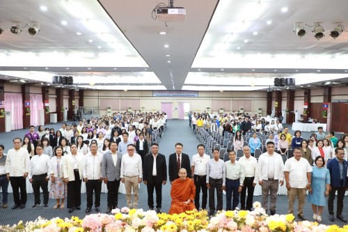 ทน.แม่สอด จัดโครงการฝึกอบรมส่งเสริมคุณธรรมจริยธรรมบุคลากรในสังกัดเทศบาลนครแม่สอด