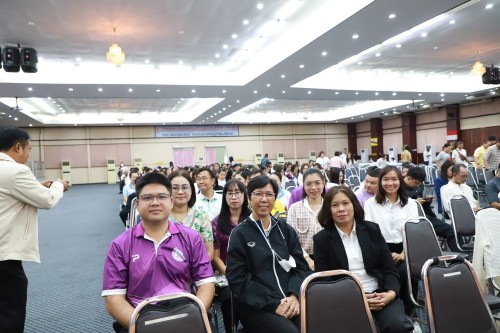 ทน.แม่สอด จัดโครงการฝึกอบรมส่งเสริมคุณธรรมจริยธรรมบุคลากรในสังกัดเทศบาลนครแม่สอด