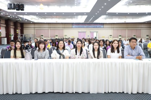 ทน.แม่สอด จัดโครงการฝึกอบรมส่งเสริมคุณธรรมจริยธรรมบุคลากรในสังกัดเทศบาลนครแม่สอด