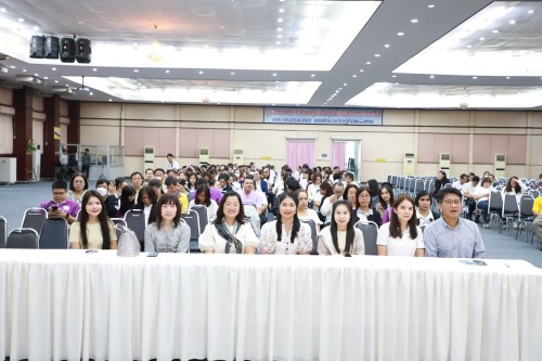ทน.แม่สอด จัดโครงการฝึกอบรมส่งเสริมคุณธรรมจริยธรรมบุคลากรในสังกัดเทศบาลนครแม่สอด