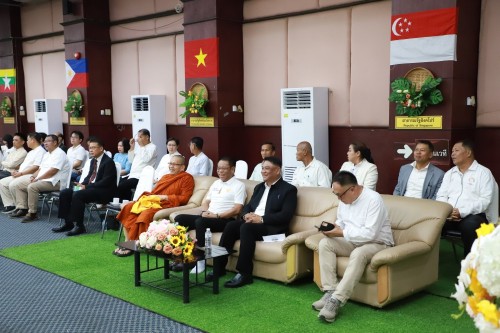 ทน.แม่สอด จัดโครงการฝึกอบรมส่งเสริมคุณธรรมจริยธรรมบุคลากรในสังกัดเทศบาลนครแม่สอด