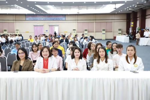 ทน.แม่สอด จัดโครงการฝึกอบรมส่งเสริมคุณธรรมจริยธรรมบุคลากรในสังกัดเทศบาลนครแม่สอด