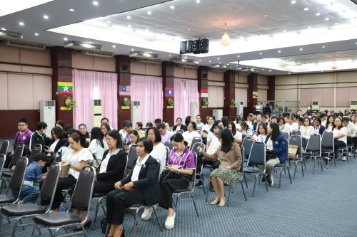 ทน.แม่สอด จัดโครงการฝึกอบรมส่งเสริมคุณธรรมจริยธรรมบุคลากรในสังกัดเทศบาลนครแม่สอด