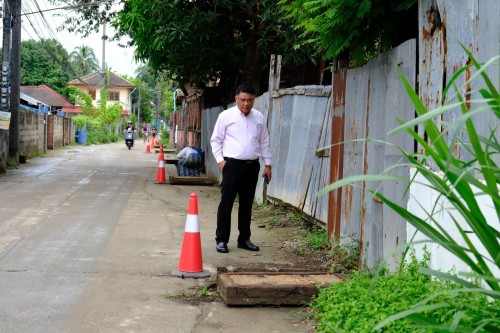 ทน.แม่สอด ร่วมกับ เรือนจำอำเภอแม่สอด ลงพื้นที่ขุดลอกท่อระบายน้ำ ในเขตพื้นที่เทศบาลนครแม่สอด