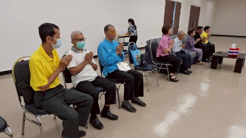 เทศบาลนครแม่สอด เข้าร่วมโครงการมหกรรมสร้างสุขภาพดีวิถีไทย ส่งเสริมสุขภาพทางกายในผู้สูงอายุและประชาชน ปีงบประมาณ 2568