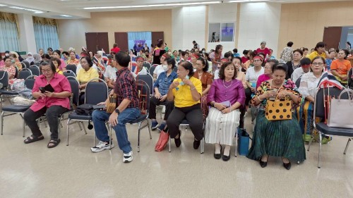 เทศบาลนครแม่สอด เข้าร่วมโครงการมหกรรมสร้างสุขภาพดีวิถีไทย ส่งเสริมสุขภาพทางกายในผู้สูงอายุและประชาชน ปีงบประมาณ 2568