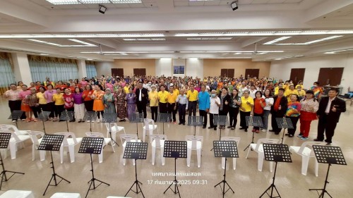 เทศบาลนครแม่สอด เข้าร่วมโครงการมหกรรมสร้างสุขภาพดีวิถีไทย ส่งเสริมสุขภาพทางกายในผู้สูงอายุและประชาชน ปีงบประมาณ 2568