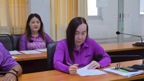 ทน.แม่สอด จัดการประชุมหารือและพิจารณาแนวทาง การปรับขึ้นอัตราค่าบริการกำจัดขยะมูลฝอยของหน่วยงานและองค์กรปกครองส่วนท้องถิ่นอื่นๆ